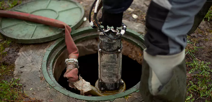 Professional Sewage Cleanup Services in New Century, KS
